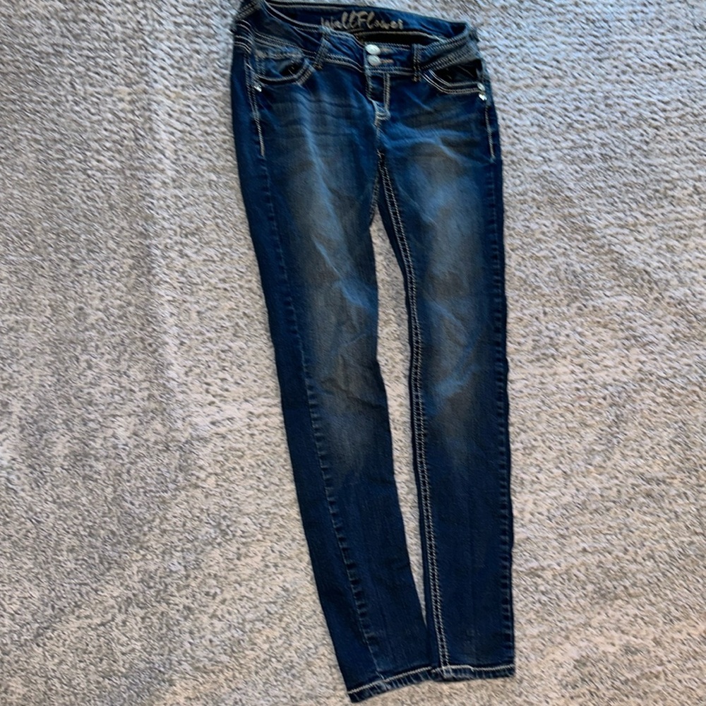 Wallflower jeans